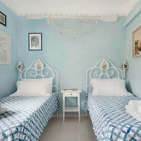 Bed & Breakfast La Finestra Sul Campanile 3*