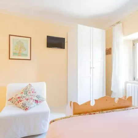 La Finestra Sul Campanile 3* Montecosaro (Marche)